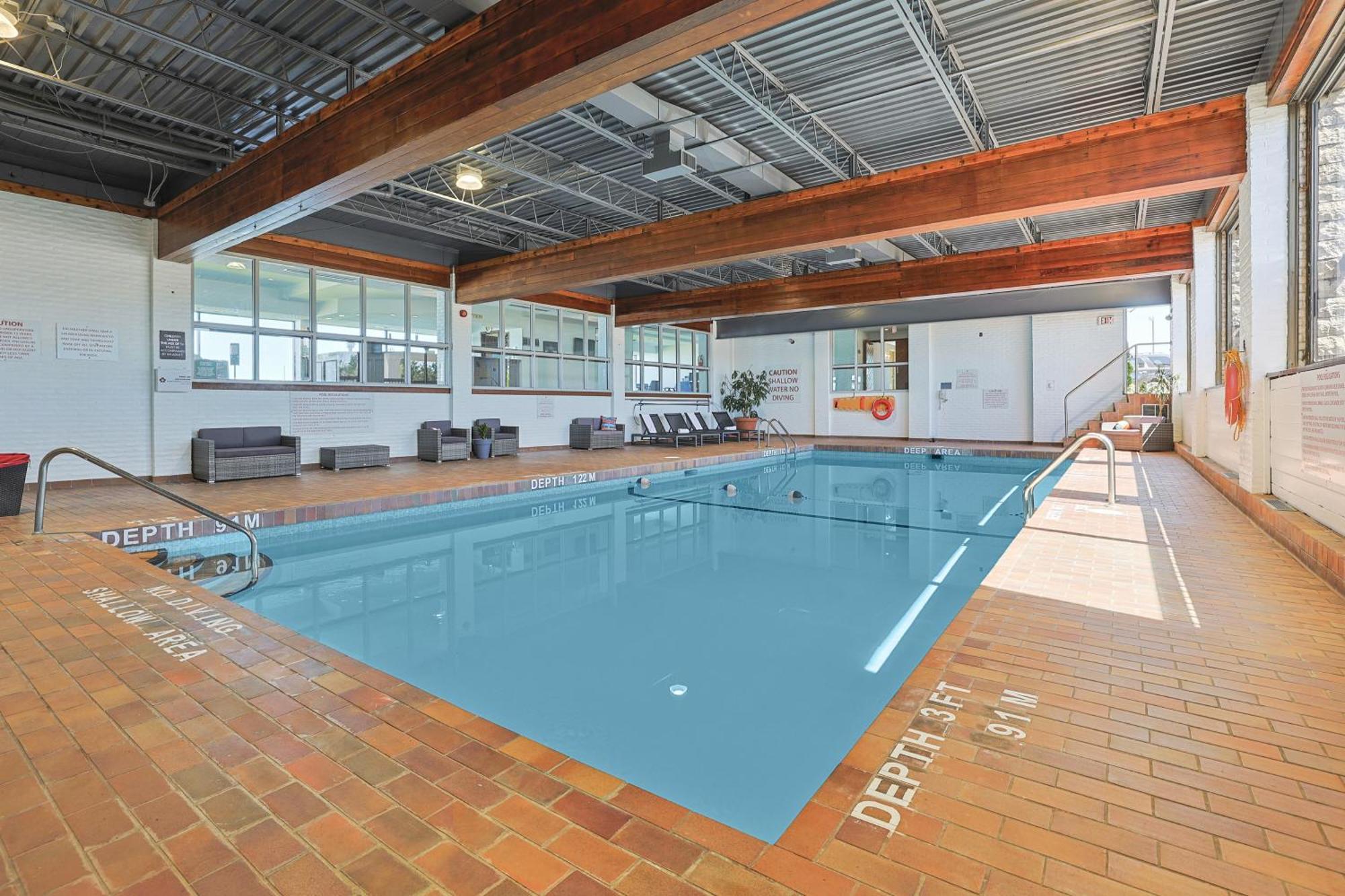 The Jordan Hotel Ramada By Wyndham Extérieur photo