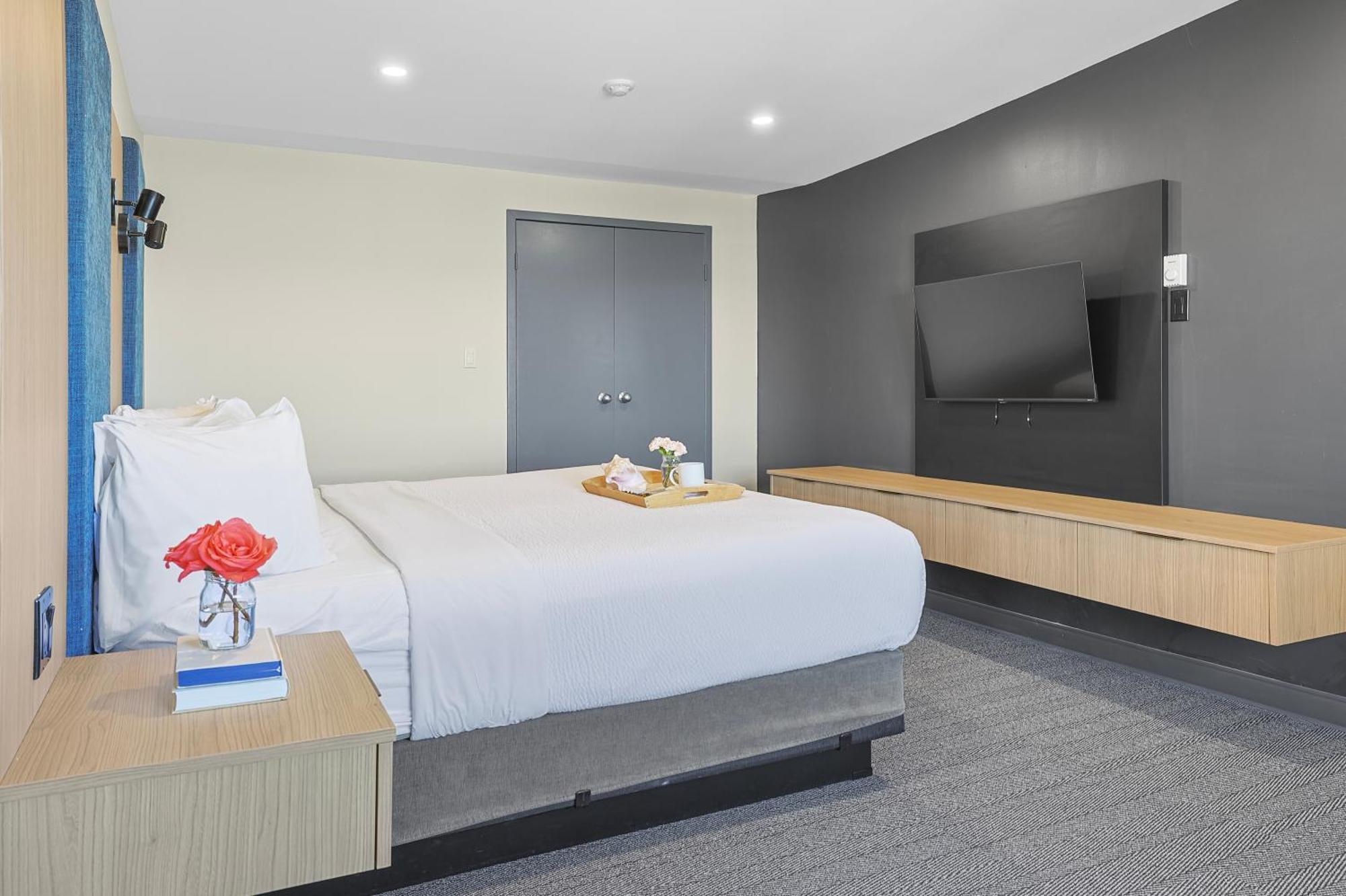 The Jordan Hotel Ramada By Wyndham Extérieur photo
